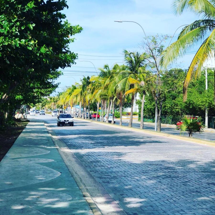 777 Lenderman Hostal 777 Cancún Buitenkant foto