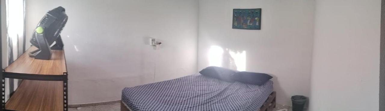 777 Lenderman Hostal 777 Cancún Buitenkant foto